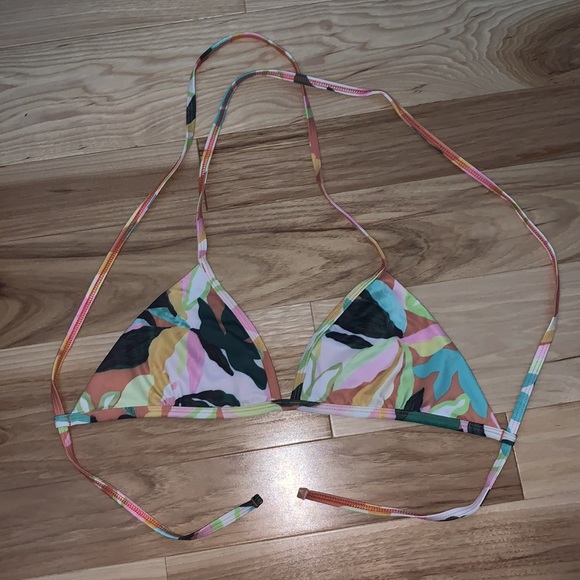 JOLYN NWOT - Lily style - Wilds print. size LARGE - Picture 3 of 4